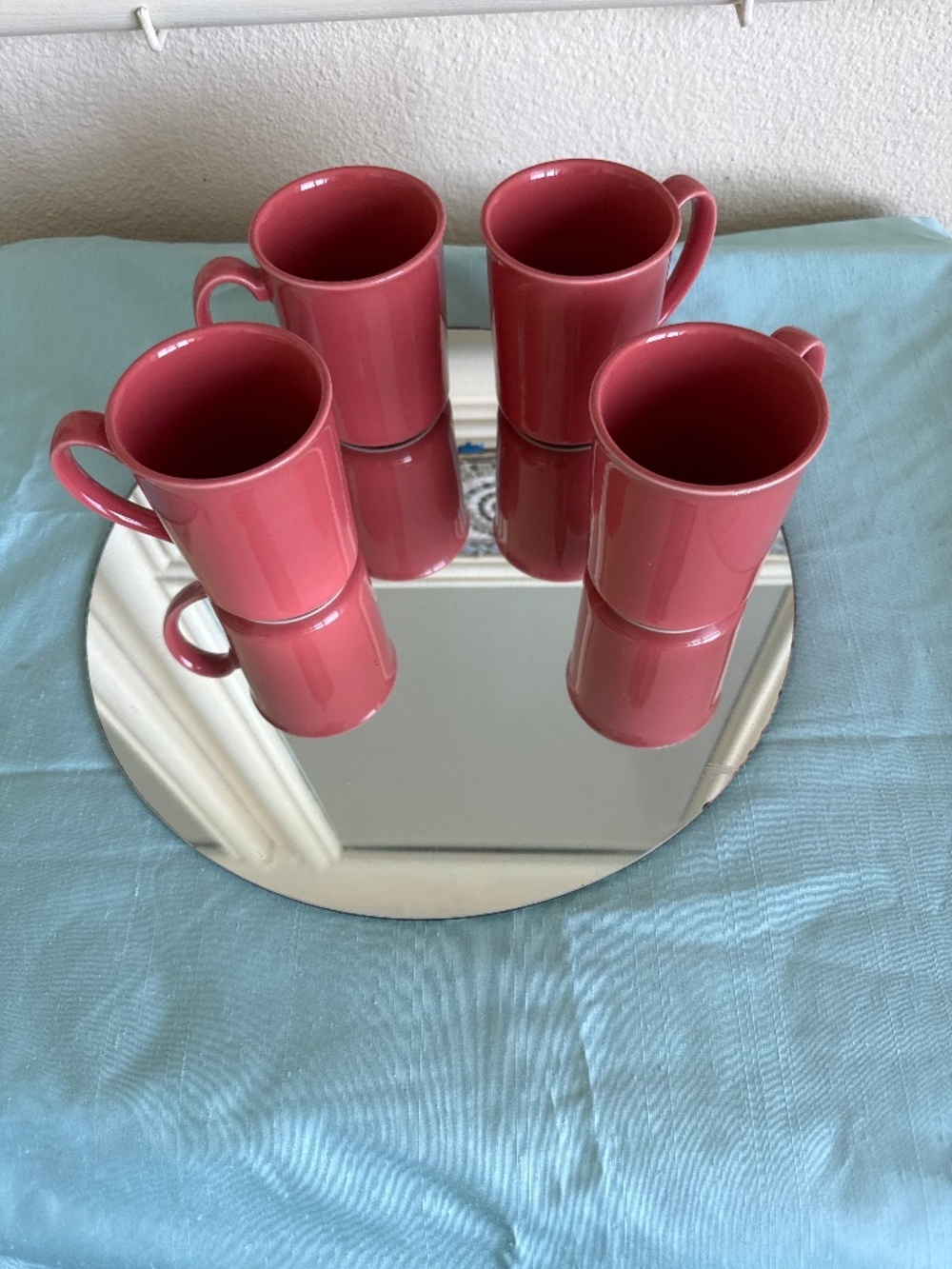 Vintage Corning stoneware coffee/tea mugs set of four Coral/salmon